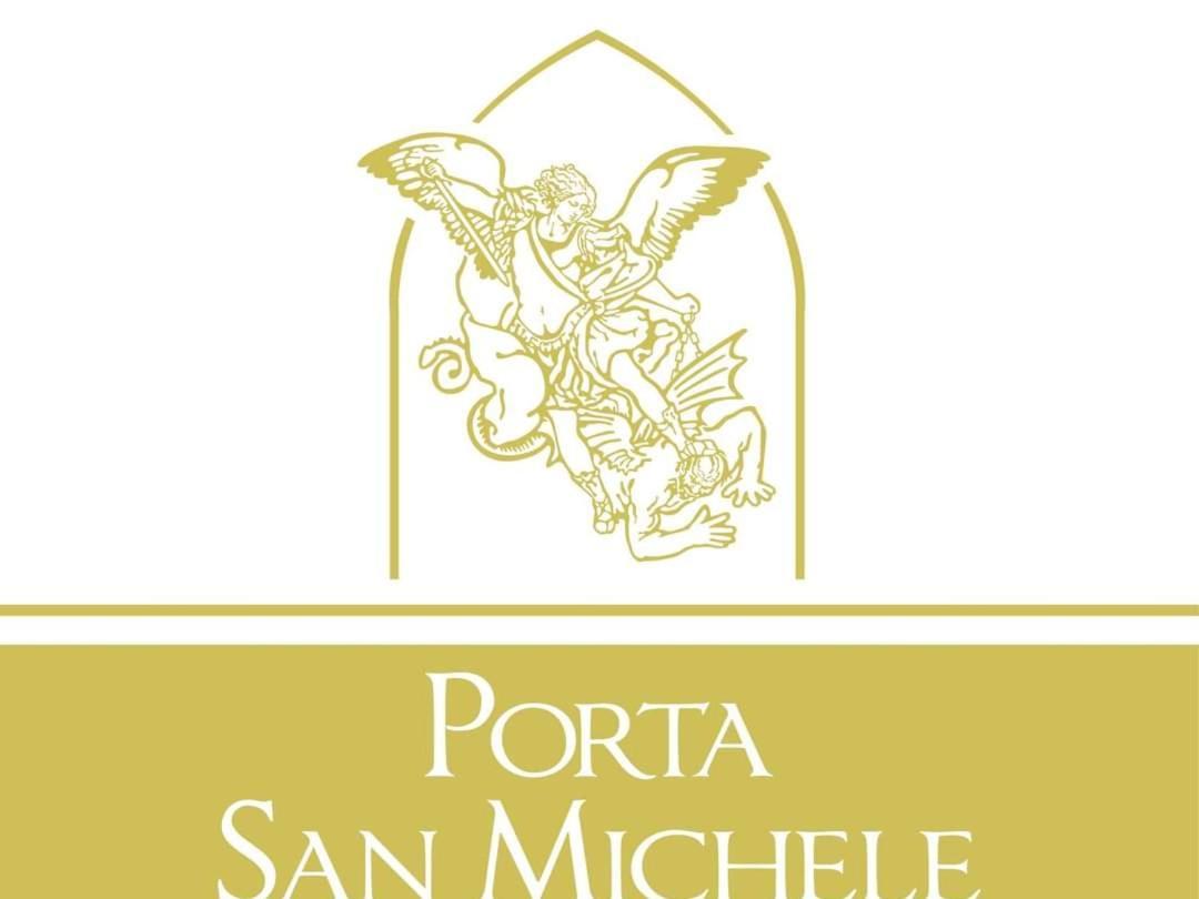 Porta San Michele Villa Gravina in Puglia Exterior photo